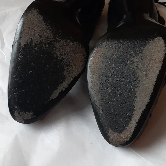 Gucci Black Leather Ankle Tie Booties 8 - Picture 10 of 15